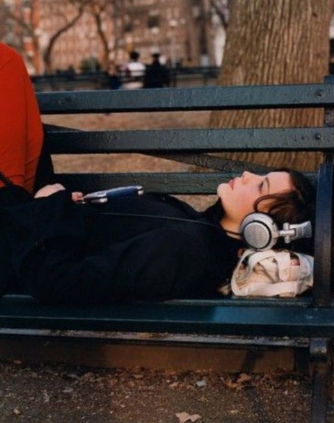 9 Things to Do When an Avoidant Attachment Style Pulls Away