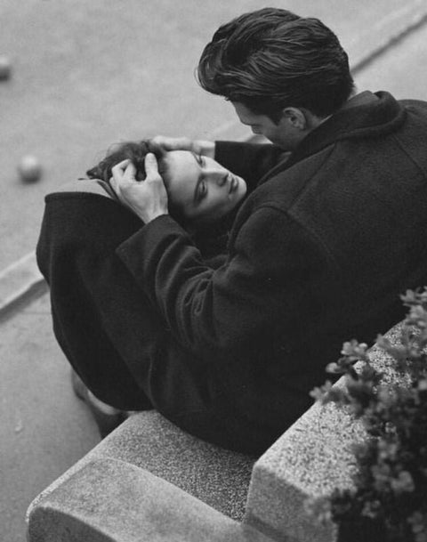 Signs of Anxious Attachment Style in Men