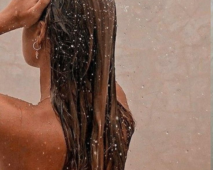 How to Meditate in the Shower: 3 Different Methods