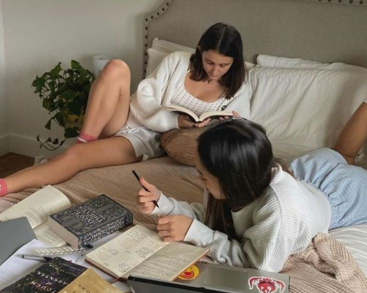 What to Write in Your Manifestation Journal: 36 Prompts