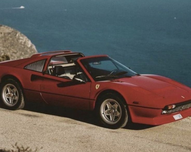 The Red Car Theory in Dating [Explained]